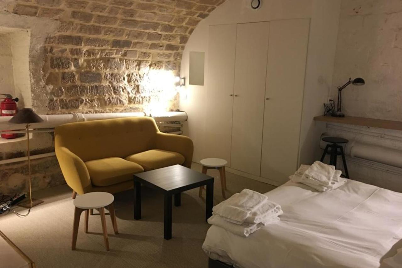 Spacious Loft At 2 Steps From The Chocolate Museum Paris Exterior photo